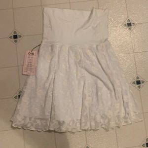 NWT Cabi white lace skirt.
